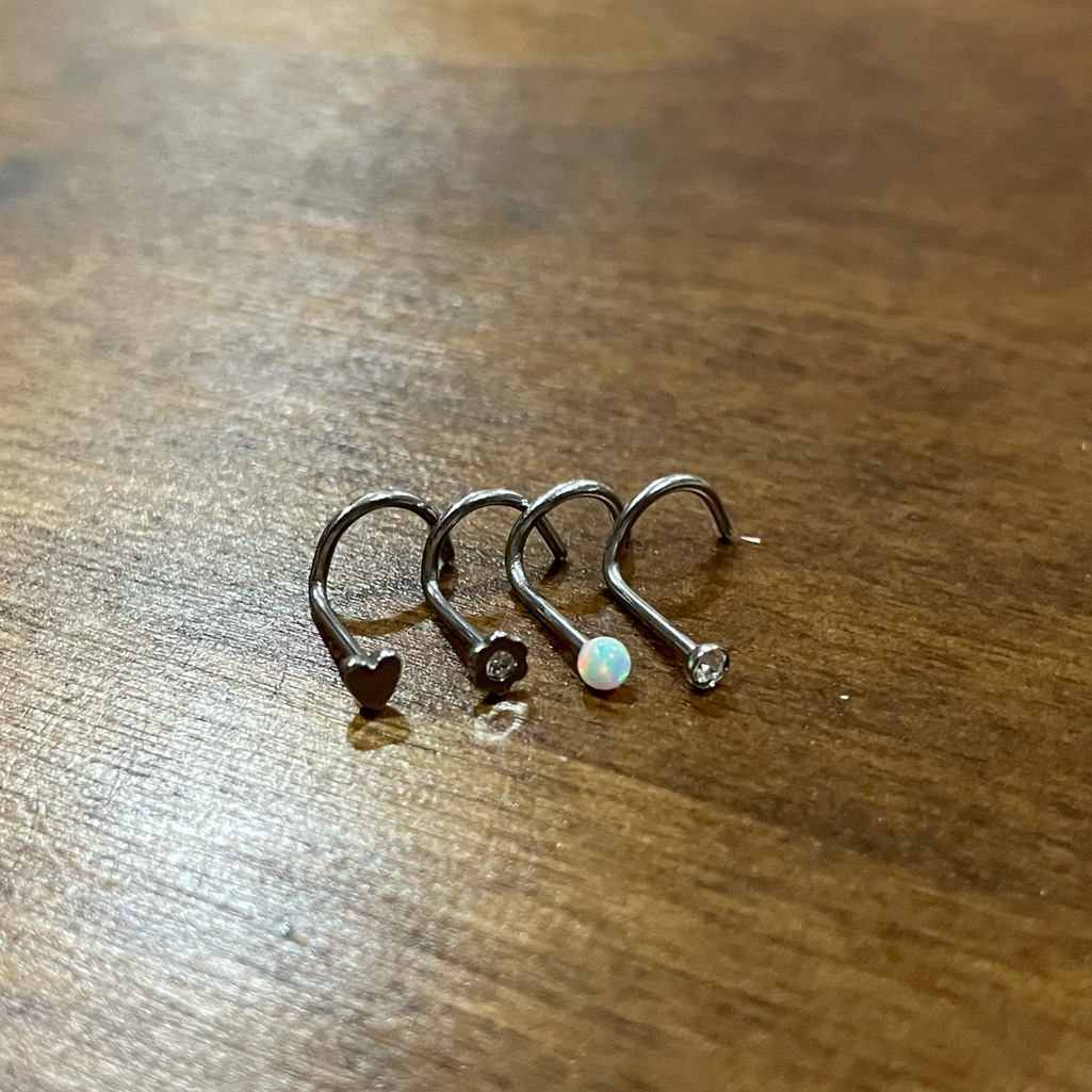 Surgical Steel Screw Nose Ring